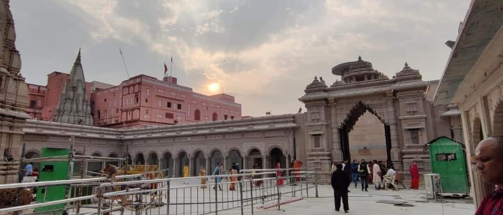 ज्योर्तिलिंग काशी विश्वनाथ मंदिर: 241 साल बाद प्रधानमंत्री नरेन्द्र मोदी  द्वारा विस्तार